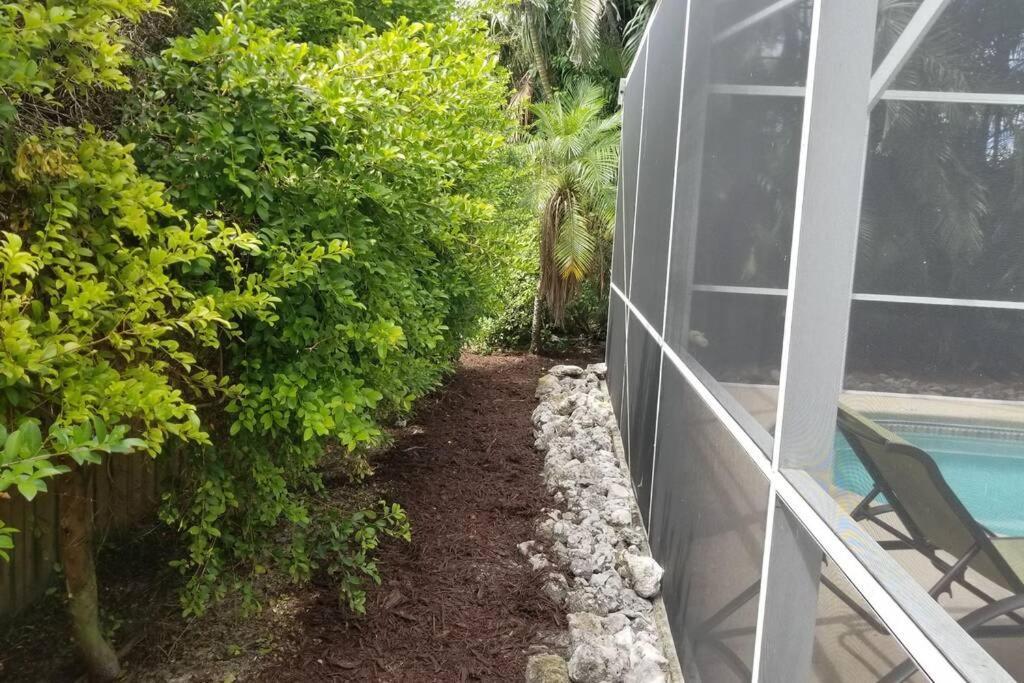 فيلا 823 104Th Ave. N. North Naples المظهر الخارجي الصورة